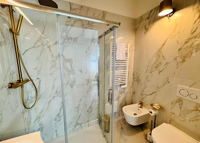 Pensión New Seaside Gold 3*